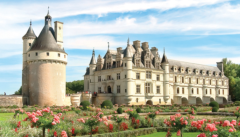 Blvi-loire-valley-biking